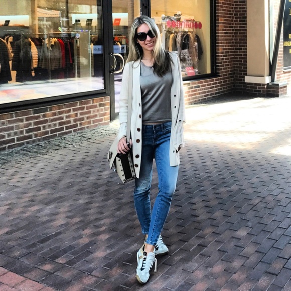 Meet your Posher, YY - Picture 1 of 1